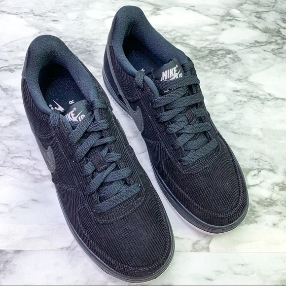 **SOLD** Nike Air Force 1 LV8 Canvas Black Sneaker - Picture 4 of 6